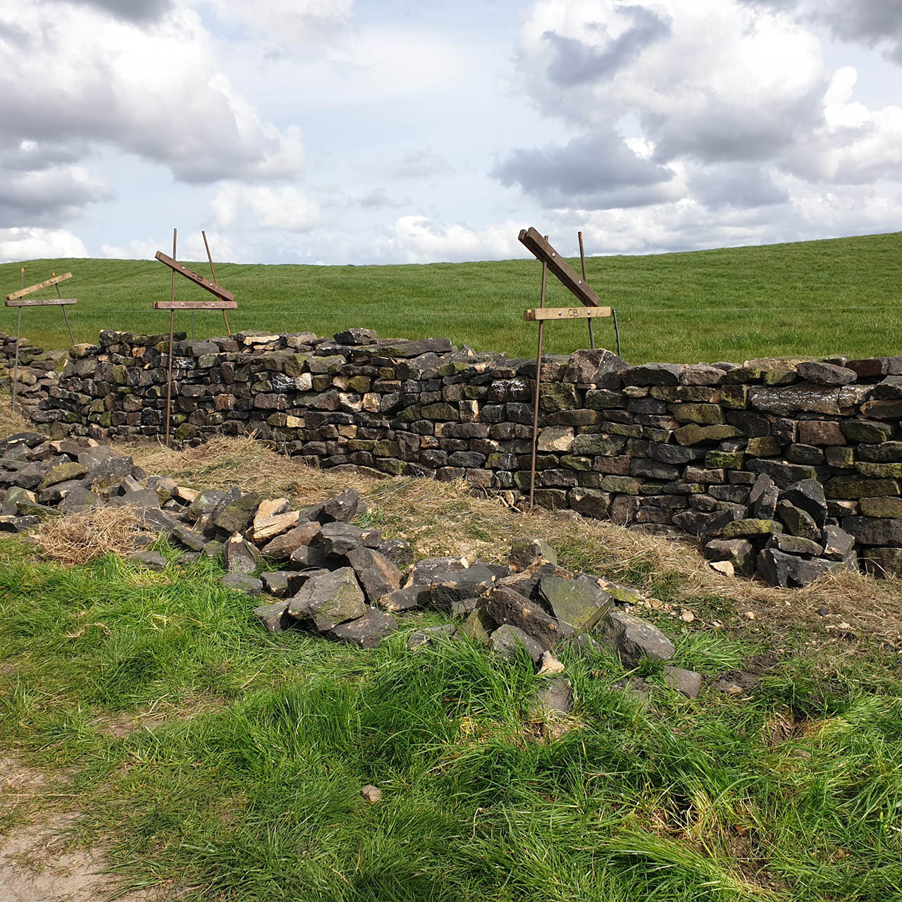 PHOTO-2025-04-14-21-21-02-1 Practice Meet, Larkhill Road, Dobcross, April 2025